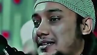 কথাটি গভীর ভাবে শুনেন