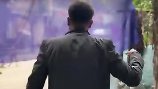 ও দাদা ইলিশ কি দিবেনা