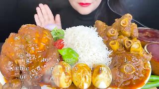 Asmr eating 2
