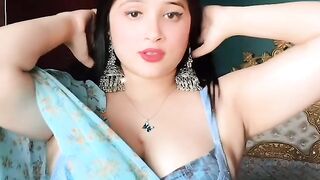 Desi big boosb