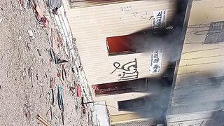 আগুন দিয়ে পুড়িয়ে দেওয়া হচ্ছে,আওয়ামী লীগের পার্টি অফিস।