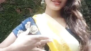 Dance with indian saree