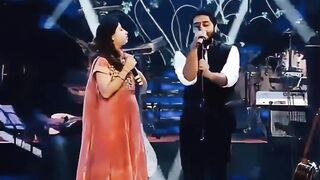 Aaya tere sehar mai ranjha tera . . . . #arjitlovers #muaalorsetarjitra #arjitsinghsongs #arjitsinghls #arijitsingh #arijit #arijitsinghlive
