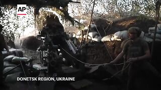 Ukrainian soldiers try to defend Pokrovsk as Russian forces advance 2