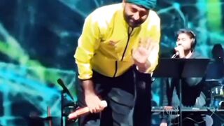 Tumhaari tasveer ke sahare . . . . #arjitlovers #arjitsinghlover #arjitfans #arjitanejalovers #arijitsingh #arijit