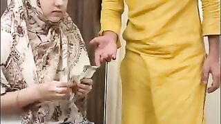Main biwi__zaroor dakhe