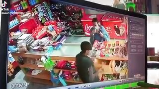 General store banny Kay fayde