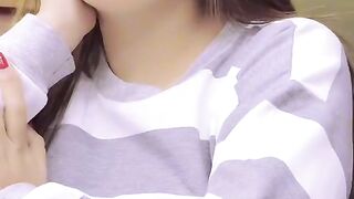 Tu mujh me main tujh