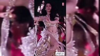 Indian Star Girl Nora Fatehi Dance 6