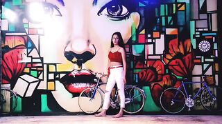 Indian Girl Isha Malviya Dance 2