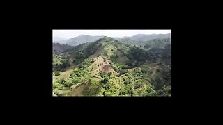 Our jungle house tour - self sufficient with fridge and freezer!  Mamoní Valley Preserve