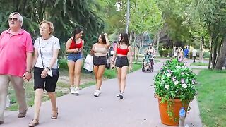 In Madrid This Bush Gives The Craziest Scares !! Bushman Prank 2