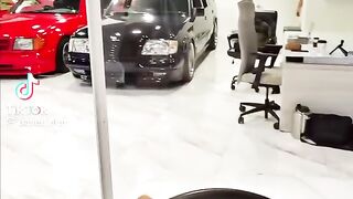 Car ???????? road