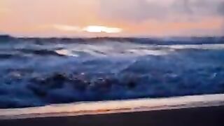 sandy shore20240806
