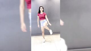 Indian Girl Samiksha Dance 4