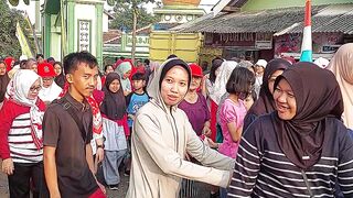 Jalan Sehat memperingati HUT RI 79