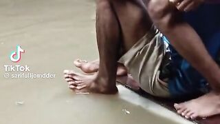 বন্যার নিষ্ঠুর রুপ