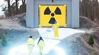 Strangers in a Bunker for $500_000