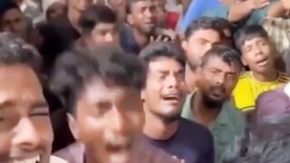 জুমার নামাজ শেষে বিশেষ মোনাজাতে ফেনীবাসী!