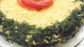 Торт из вафельных коржей с консервами