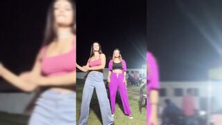 Indian Girl Pooja Bhalla Dance 6