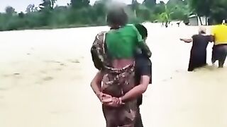 বন্যার পানিতে ডুবে গেছে