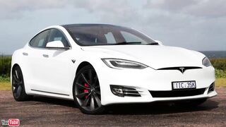 World's Fastest Electric Car ! Tesla Model S Plaid