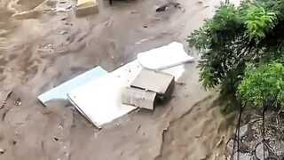 আল্লাহ তুমি রহম করো "আমিন"