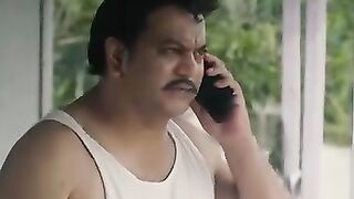 মাছ কেনার প্রতিযোগিতা