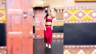 Indian Girl Teena Mankani Dance 3