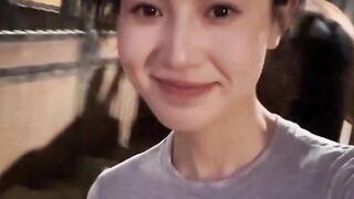 Cewe cantik butuh pendamping