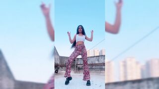 Indian Girl Pooja Bhalla Dance 7