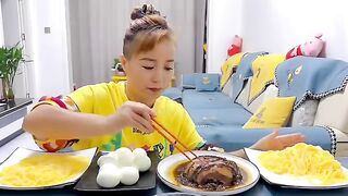 husband and wife eating food eating Challenge