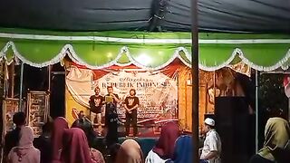 Acara malam tirakat