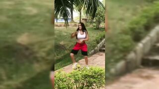 Indian Star Girl Nora Fatehi Dance 8