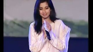jodi tor dak shune keu na ashe.....[shreya ghoshal.].