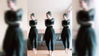 Indian Girl Resham Advani Dance 2