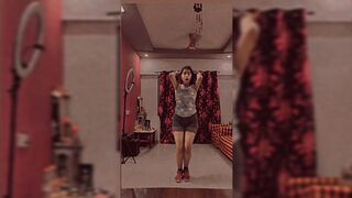 Indian Girl Khushi Jaiswal Dance 3