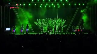 ধামাকা পারফরম্যান্স