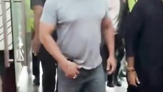 Salman Khan enters with full Swag at an event #salmankhan #shorts #viral #youtubeshorts #trending #shortvideo #ytshorts