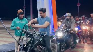 That_s how SUPERBIKERS plays