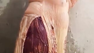 বাচ্চারা এ ভিডিও দেখবে না প্লিজ