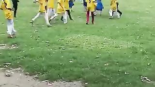 বাদ দেন বেডি মানুষ