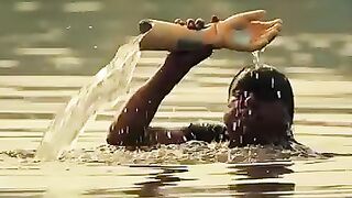 CINTA SEGITIGA MEMBAWA PETAKA.PART 21