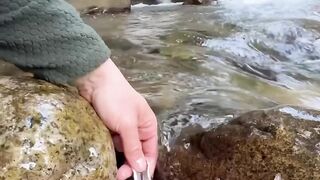 #outdoorcooking #fish #outdoor  kiremitte hamsili pilav pişirme Cooking rice with anchovies on bricks in winter camping