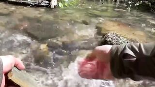 #outdoorcooking #fish #outdoor  kiremitte hamsili pilav pişirme Cooking rice with anchovies on bricks in winter camping 4