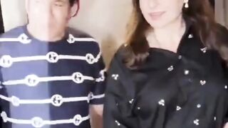 Sachin Tendulkar and wife Anjali Tendulkar spotted at a restaurant #sachintendulkar #shorts #viral #youtubeshorts #trending #shortvideo #ytshorts