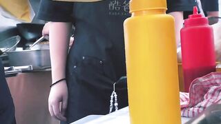 TUtorial memasukan saos dalam botol ????