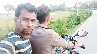 বন্ধু ইমন এর সাথে মোটরসাইকেলে
