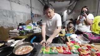 Fastest Street Food Skills in the Philippines!! Instant Noodles Ninja + Canned Meat Omelets!